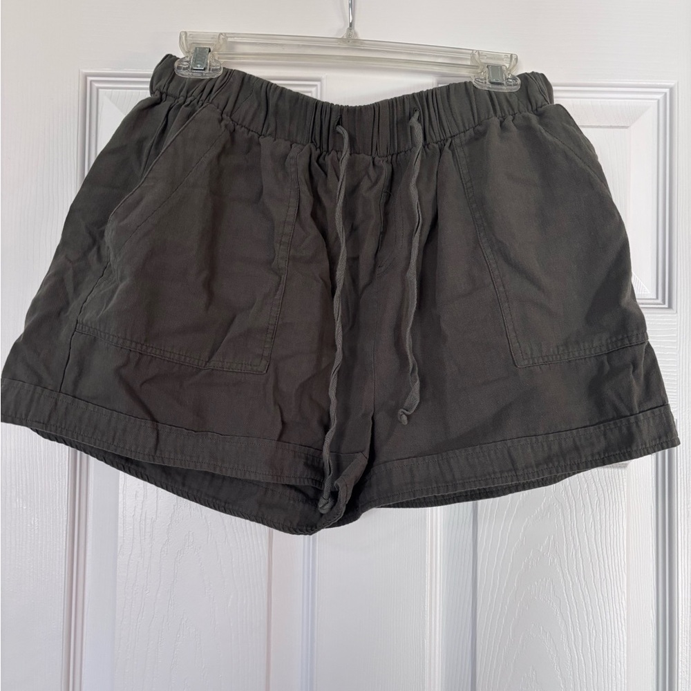Lily Clothing 100% Cotton Drawstring Shorts, Olive Green, Size XL - Picture 3 of 9